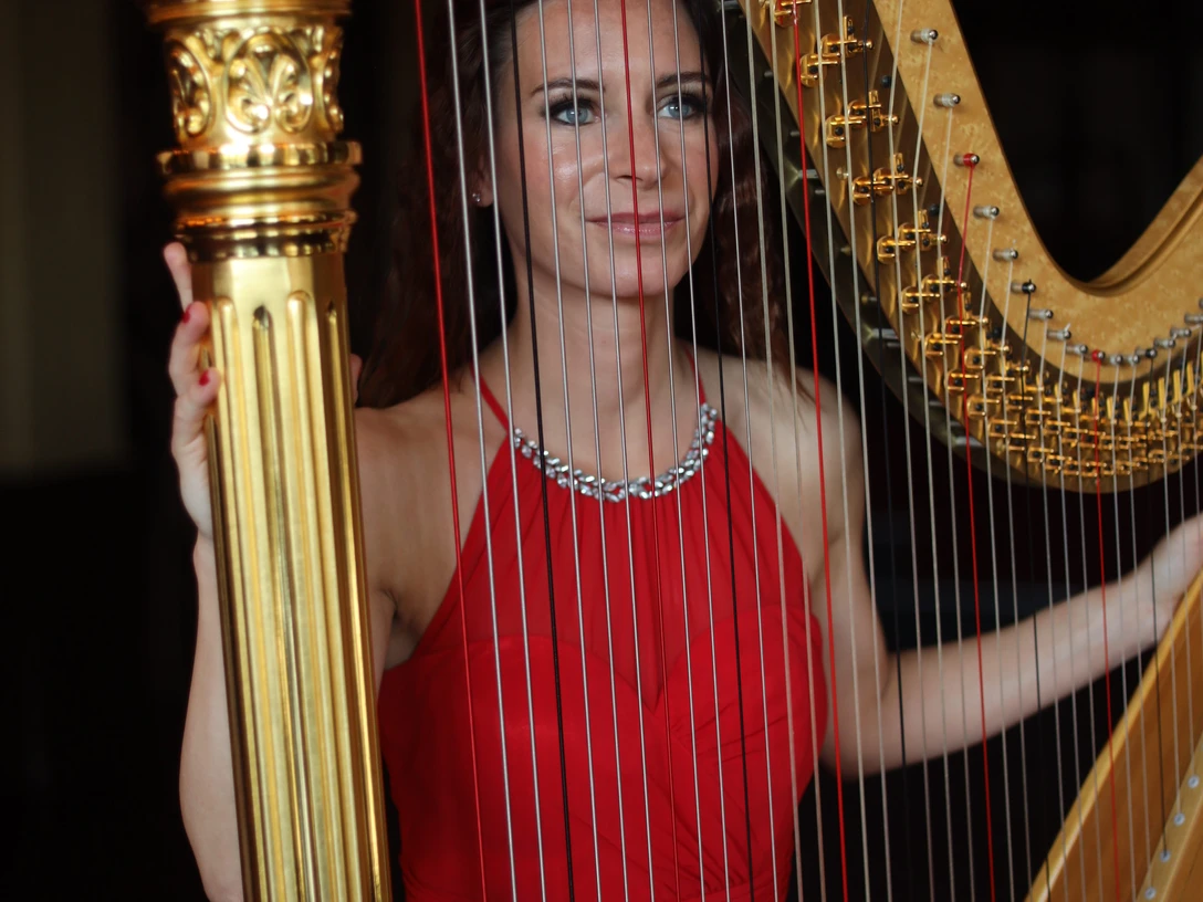 2025_12_08_Jasmin-Isabel Kühne@kuhtophoto.JPEG