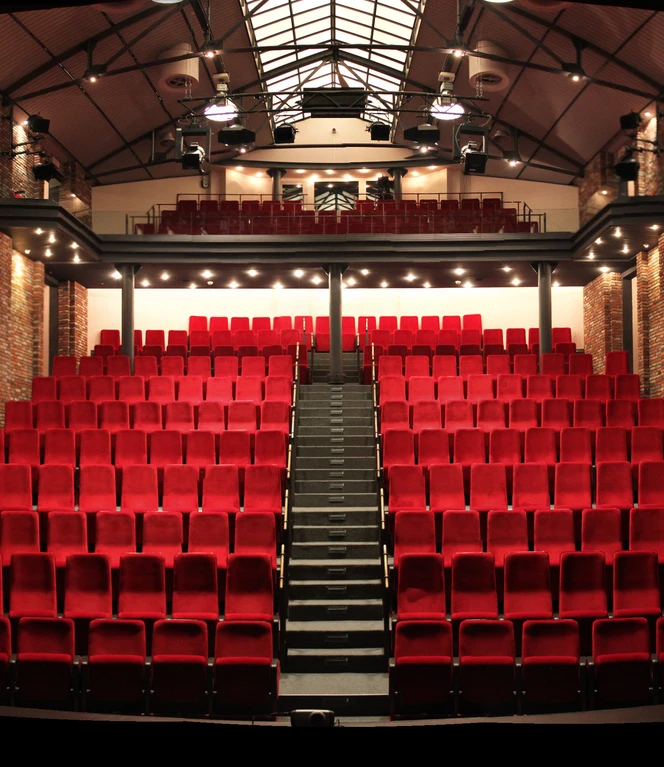Theater auf der Werft, Papenburg – Zuschauerraum ©Papenburg Kultur.jpg