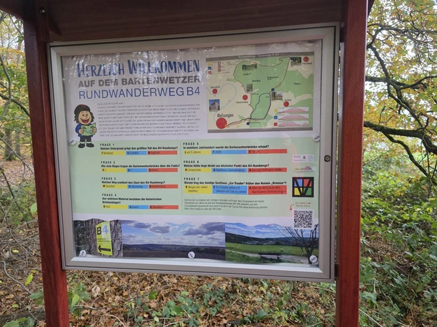 Schaukasten an der Heinrich-Albrecht-Hütte