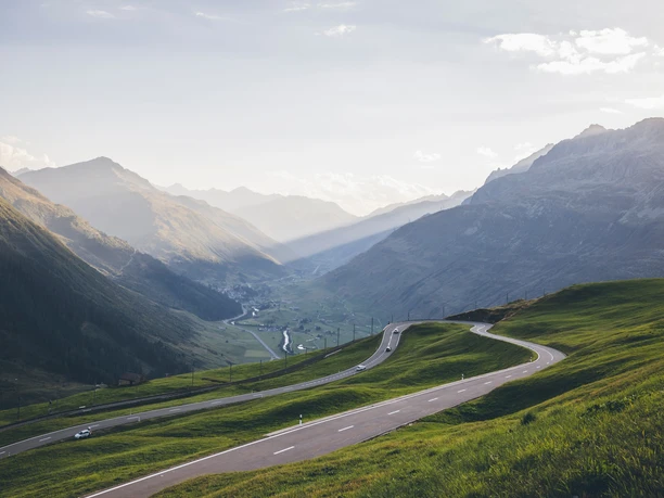 Oberalppass Blick Richtung Urserntal