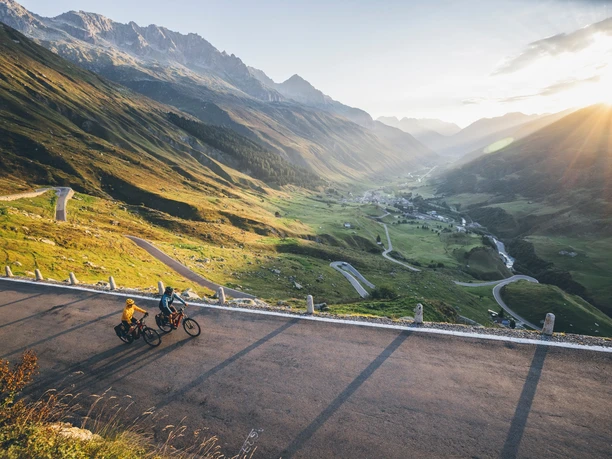 Furkapass Urnerseite Blick Richtung Urserntal