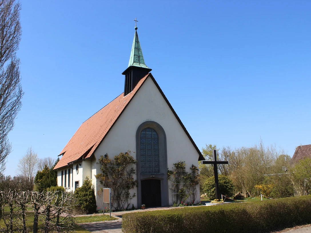 Otterndorf Heilig Kreuz 1.jpg