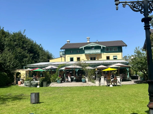 Café Bihler Hausansicht.jpg