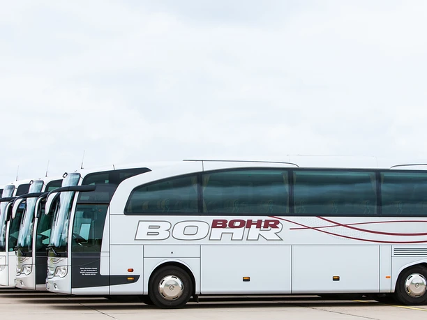 Bohr Omnibus GmbH - BOHR-Flotte A series of BOHR coaches.