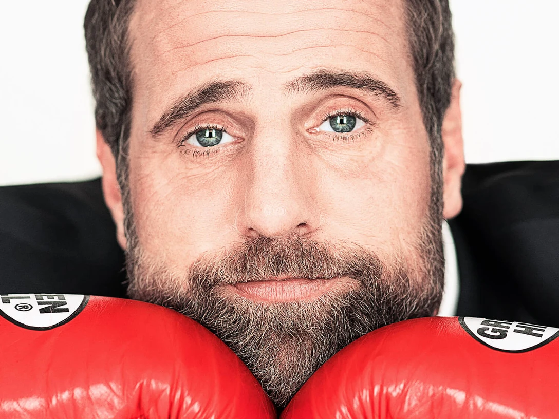 Pressefoto Stefan Schöttler Hochformat c Nina Grützmacher.jpg