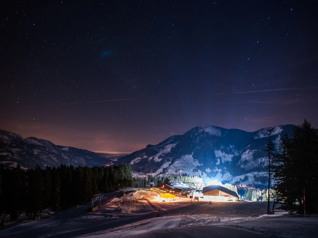 Silvester Skigebiet Rossweid Soerenberg