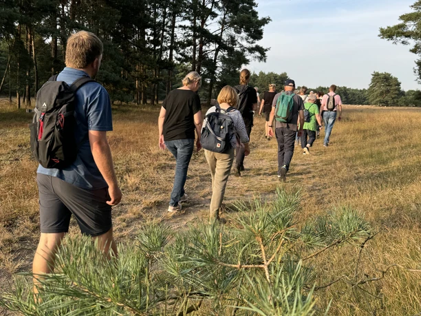 Auf großes Interesse stieß die Naturführung zum Thema - Hungerkünstler im Lohner Sand.jpeg