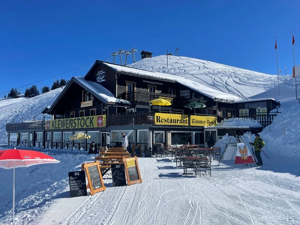 Pistenhotel Klewenstock_Winter25.jpg