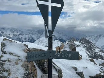 Gipfel Bächenstock