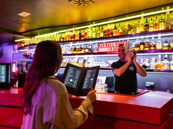 Bar im Club Rotes Kliff