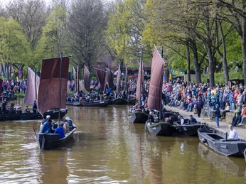 Torfkähne im historischen Findorffer Hafen
