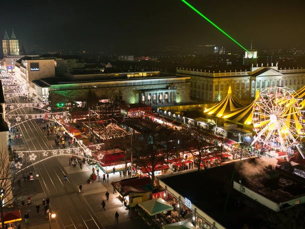 Märchenweihnachtsmarkt auf dem Friedrichsplatz