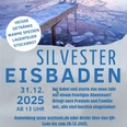 Eisbaden Silvester 2025.jpg Holzsteg führt ins vereiste Wasser beim Sonnenuntergang, Einladung zum Silvester-Eisbaden 2025.