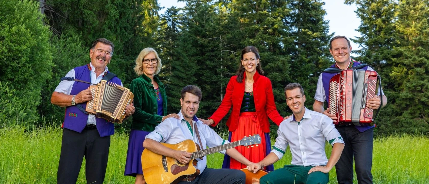 Oeschs die Dritten Horizontal