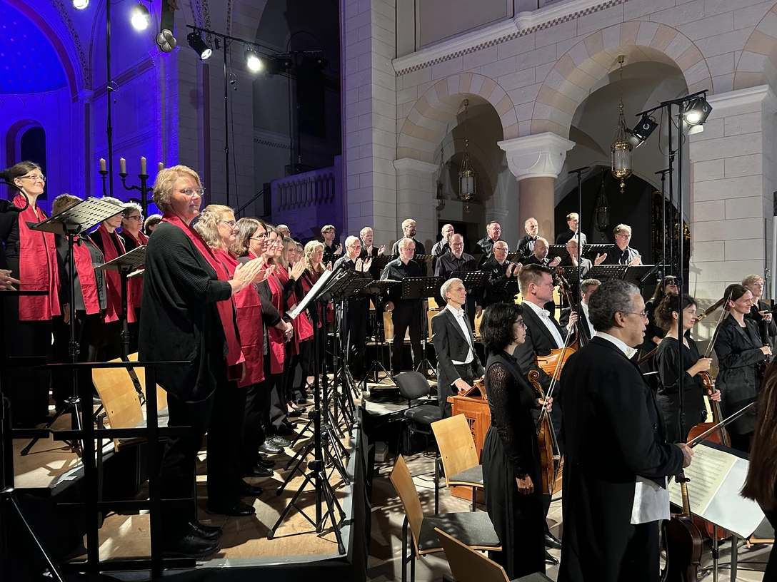 23-09-16 (58) h-Moll Messe_Constatin Sander.JPG