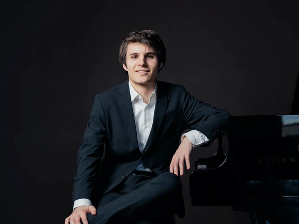 Festkonzert-Simon Haje.jpg