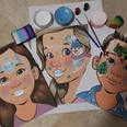 Workshop kleine Winterzauberei Zu sehen sind drei Skizzen von Gesichtern mit winterlichen Facepaiting-Motiven
