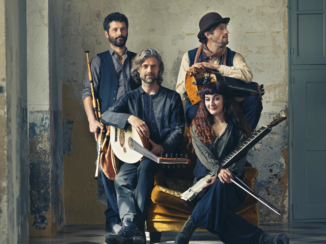 TOASAVES by LauraSoriano.jpg