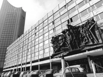 Die Sprengung der Paulinerkirche wird wie die DDR-