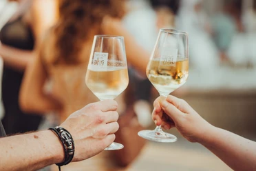 Good Wines only