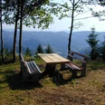 Rastplatz "schöne Aussicht" mit Ausblick ins Tal