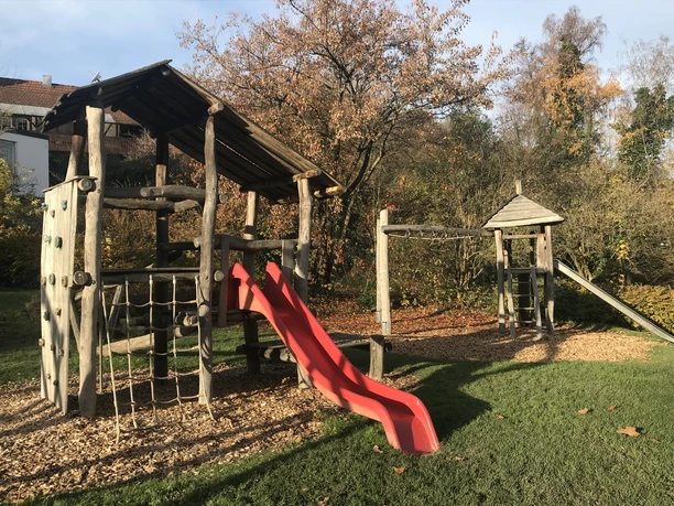 Spielplatz beim Freibad-Herbst