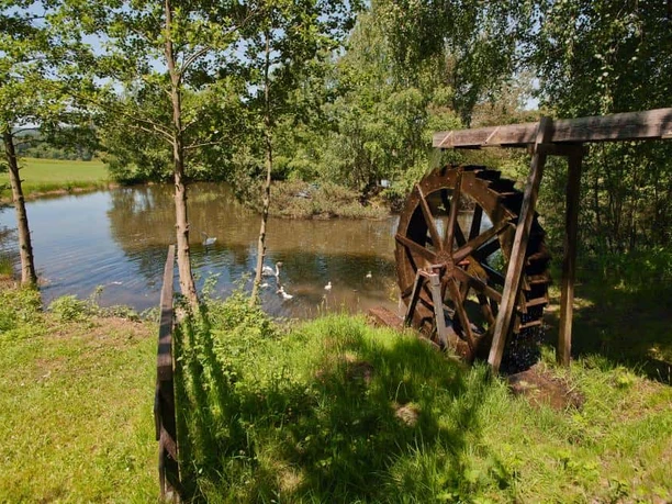 Der idyllische Kurpark in Grasellenbach-Wahlen