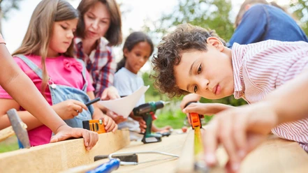 workshop für kinder dufte luft.jpg Mitmach-Workshop und Experimente für Kinder auf Juist zum Thema Luft: