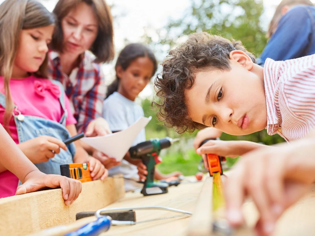 workshop für kinder dufte luft.jpg Mitmach-Workshop und Experimente für Kinder auf Juist zum Thema Luft: