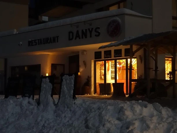 Restaurant Danys.jpg