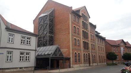 Getreidemühle Schünemann und Ölmühle.jpg