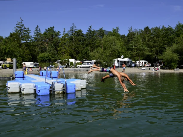 Badefloss Camping International Giswil