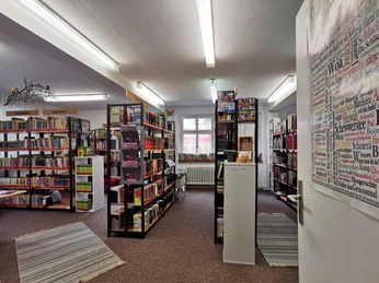 Eingang in die Räumlichkeiten der Gemeindebücherei