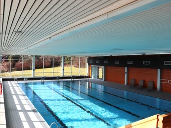 Die Liegefläche im Außenbereich ist vor allem im Sommer der ideale Ort zum Sonnen.