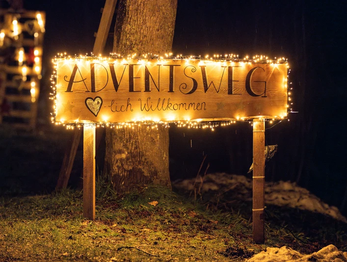 Winter Laternenweg Advent Flühli Felder Photography (3)