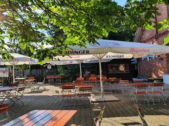 Bierscheune-Biergarten