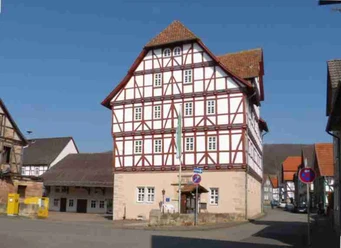 Rathaus_Grebendorf.jpg