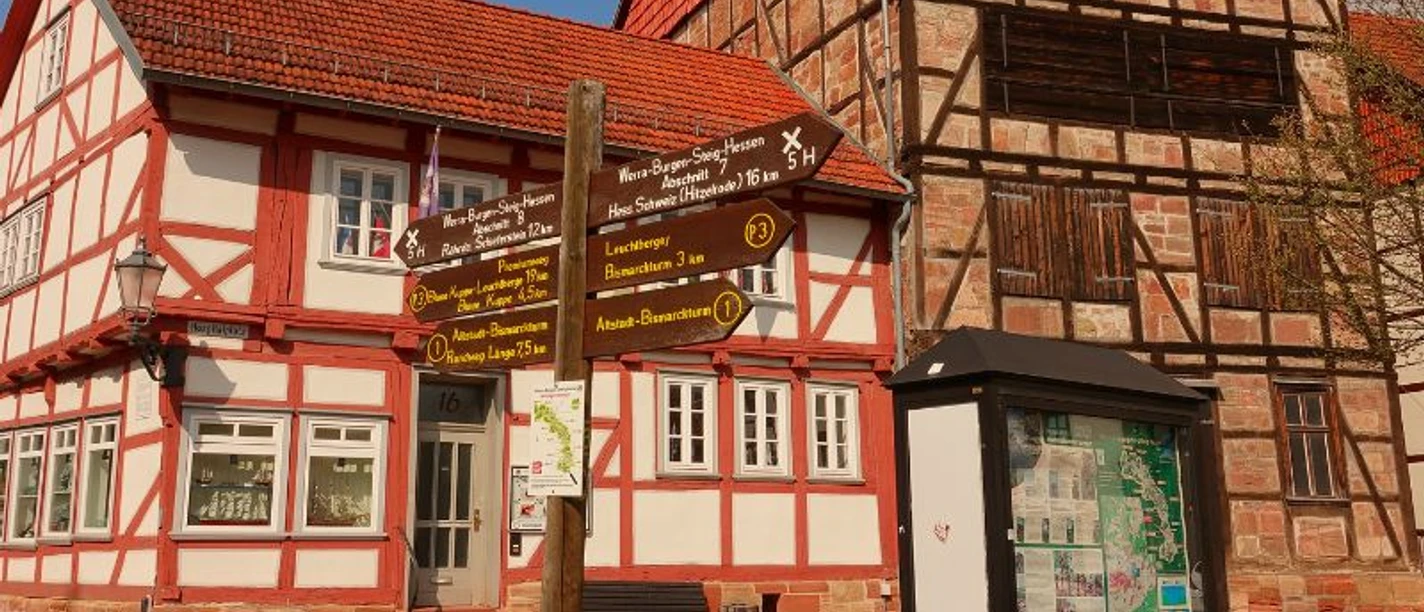 Wanderportal_Hospitalplatz_P3__c_Peter_Kerst.jpg