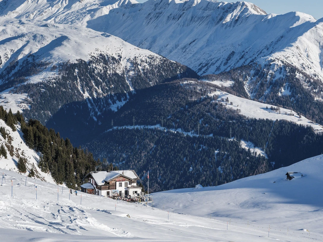 Bättmerhitta auf der Bettmeralp in der Aletsch Arena Bättmerhitta auf der Bettmeralp in der Aletsch Arena