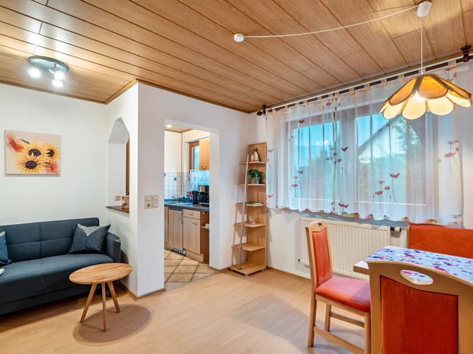 Photo, INSIDE, OUTSIDE