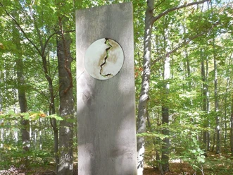 Geteiltes_Ganzes_-_Julia_Lambertz__c_ARS_NATURA-Stiftung.jpg