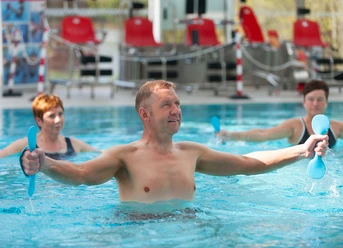 Aqua Fit Exercise in the water strengthens body and mind - with joy, strength and a smile on your face.