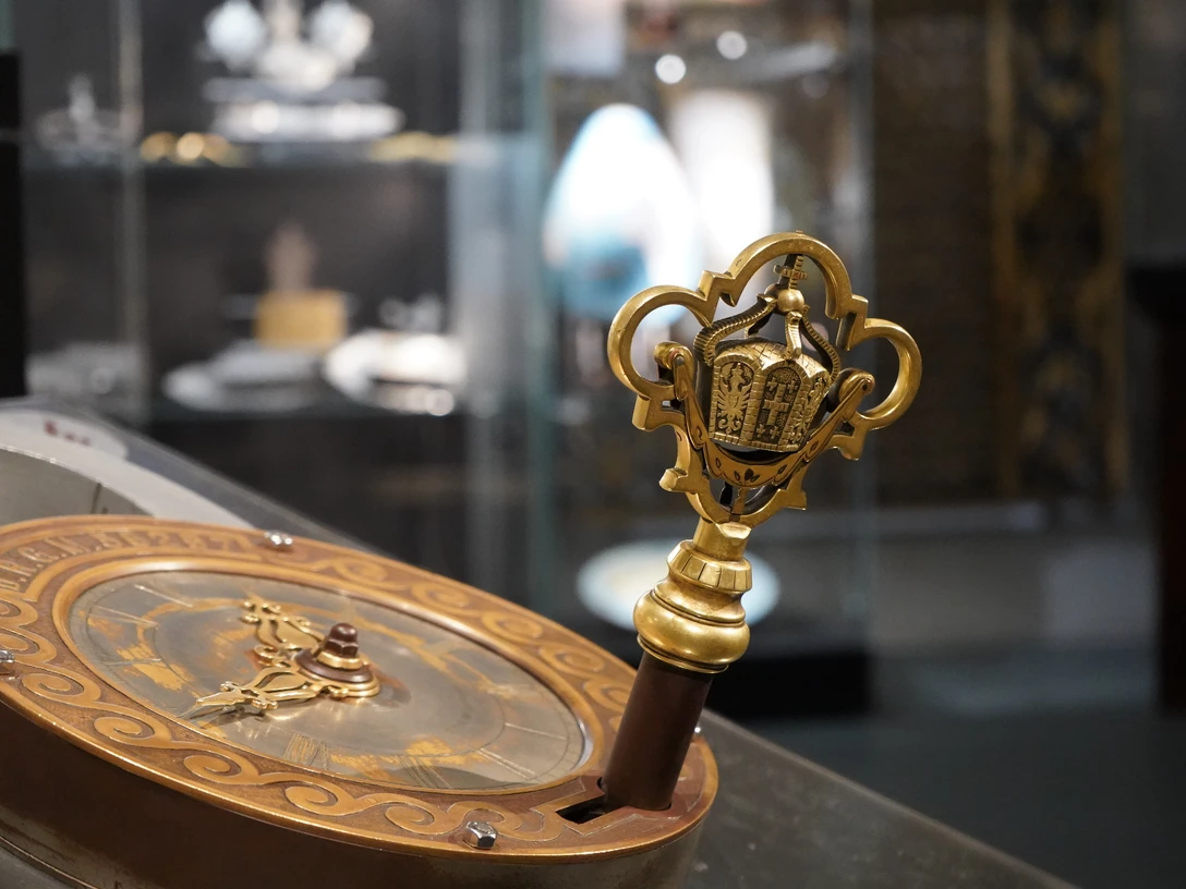 Blick in die Ausstellung - Uhrenschloss