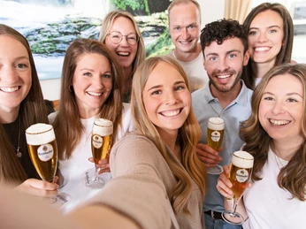 People Motiv Krombacher Brauerei