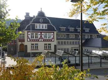 Blick auf das alte Rathaus Netphen