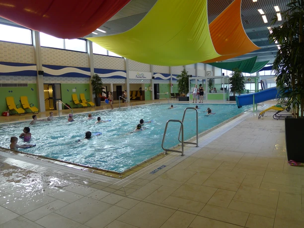 Sportbecken im N-FLOW Freizeitbad
