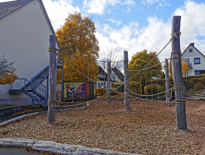 Spielplatz auf dem Schulhof der Realschule Erndtebrück