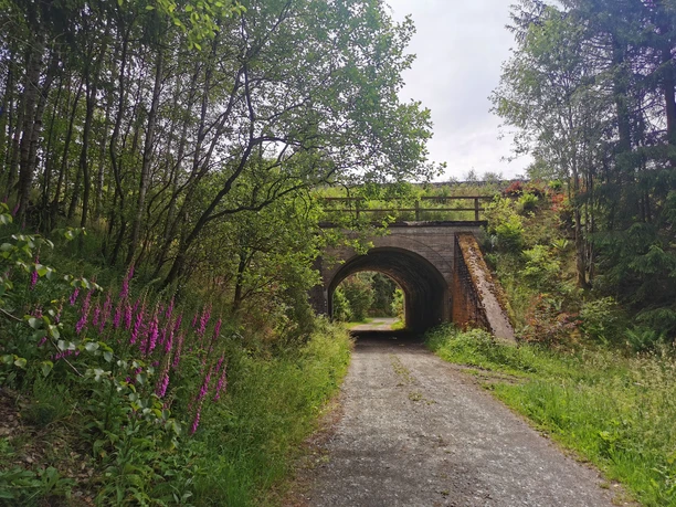 Eisenbahnüberführung