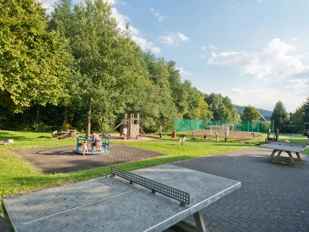 Blick über den Spielplatz Zitzenbachstraße