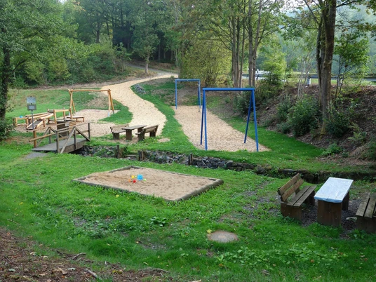 Kinderspielplatz am Kohlenmeiler Walpersdorf